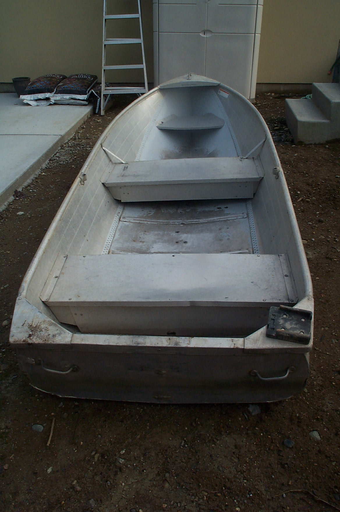 boat_4.jpg