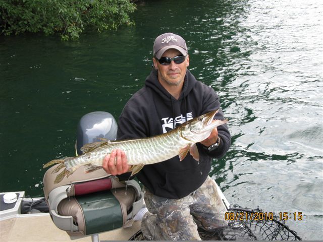 07-16-2010_Musky_060.jpg