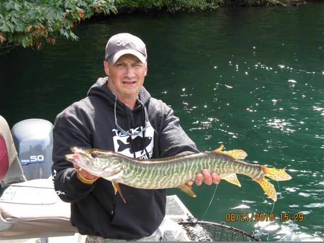 07-16-2010_Musky_061.jpg