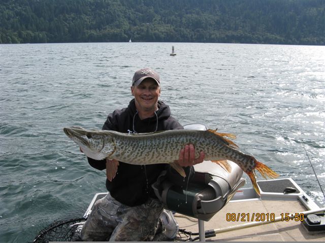 07-16-2010_Musky_063.jpg