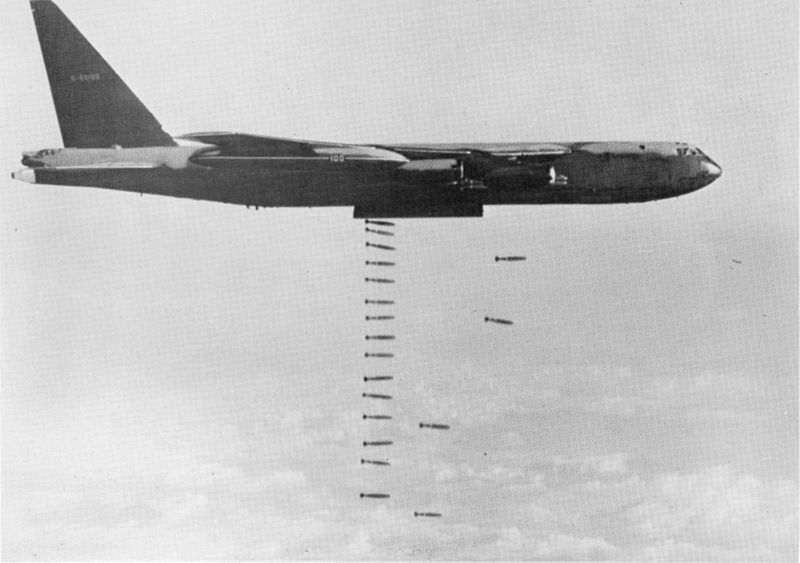 800px-B-52D_dropping_bombs.jpg